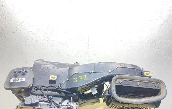 Mercedes-Benz ML W164 Interior heater climate box assembly A1648201575 16876882503 929556E