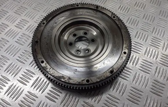 Seat Ibiza III (6L) Dual mass flywheel 045105273D