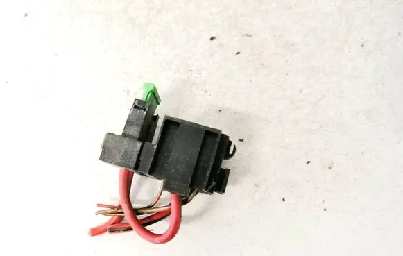 Volkswagen PASSAT B4 Fuse box set 867937501 161937501