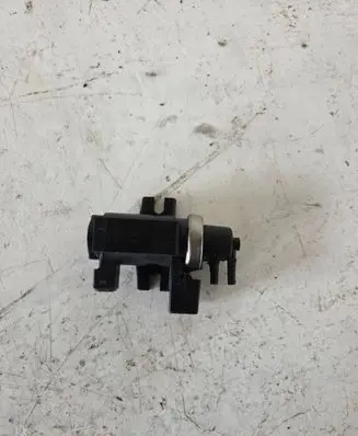 BMW 7 E65 E66 Turbo solenoid valve 72279600 05T287 2247906