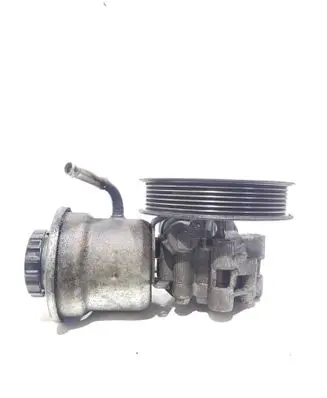 Toyota Avensis T250 Power steering pump 114390