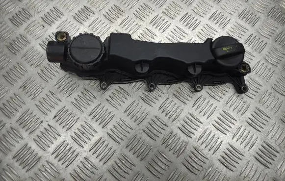 Rocker cam cover