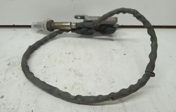 Mercedes-Benz C W205 Lambda probe sensor A0009051512 A3C03398600