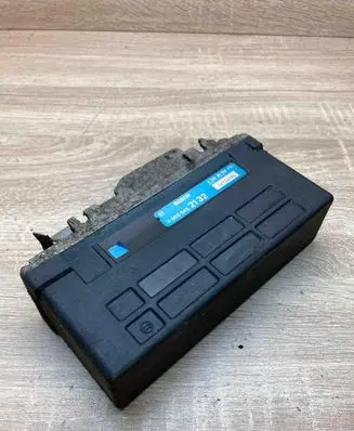 Mercedes-Benz E W124 ABS control unit/module 0055452132 0265101018