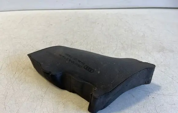 Audi Q2 - Fender foam support/seal 81A864237