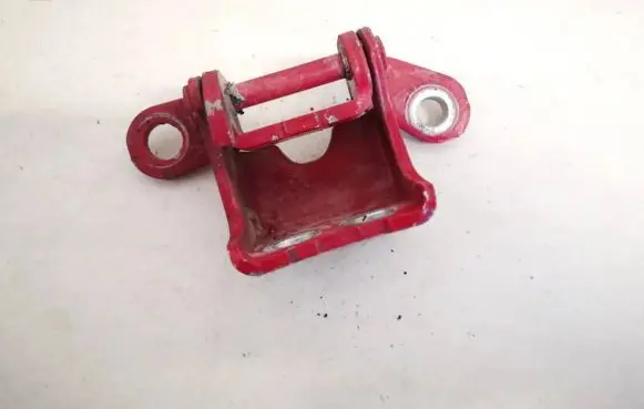 Honda Civic Rear door lower hinge