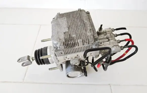 Toyota Auris 150 ABS Pump 4727047030