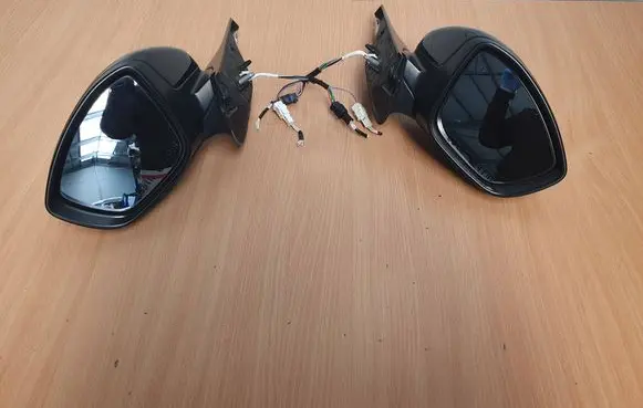 Citroen C3 Front door electric wing mirror 232673101