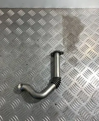Volkswagen PASSAT B7 EGR valve line/pipe/hose 03L131521A