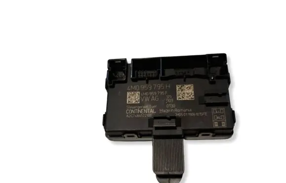 Audi A4 S4 B9 8W Door control unit/module 4M0959795H