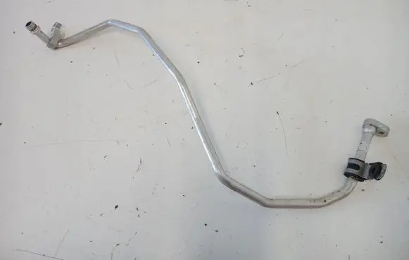 Air conditioning (A/C) pipe/hose