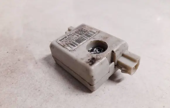 BMW 5 F10 F11 Antenna control unit 911826206 9118262