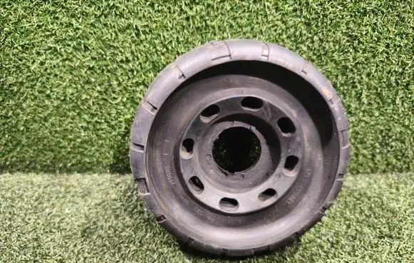 Renault Trafic III (X82) Front upper strut mount 9386224 8200904007 M3628