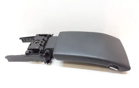 Volvo XC70 Armrest