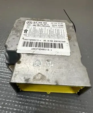 Audi Q7 4L Airbag control unit/module 4L0959655 4L0910655B 5WK43419