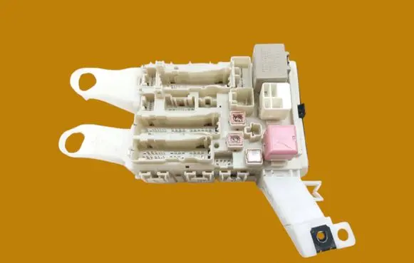 Toyota Auris 150 Fuse box set 2393-7G09