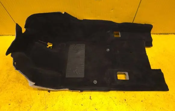 Mercedes-Benz GLE W167 Interior carpet A1676801700
