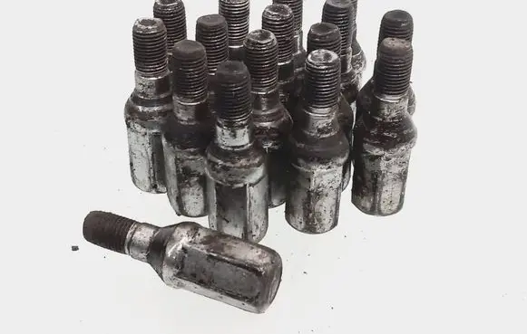 Citroen Berlingo Nuts/bolts 