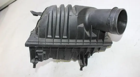 BMW X1 F48 F49 Air filter box 8513916 25159110