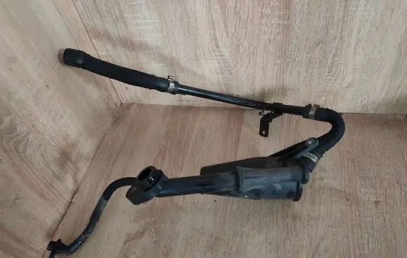 Opel Insignia A Oil breather separator 55567249
