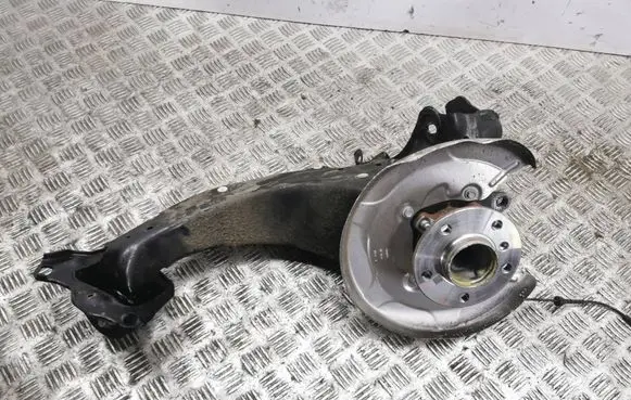 Mini F65 Rear wheel hub
