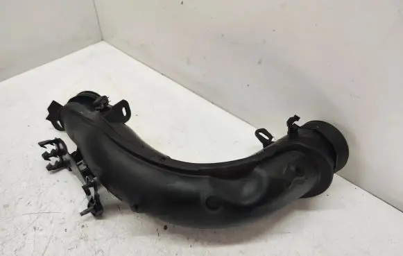 Peugeot 508 RXH Turbo air intake inlet pipe/hose
