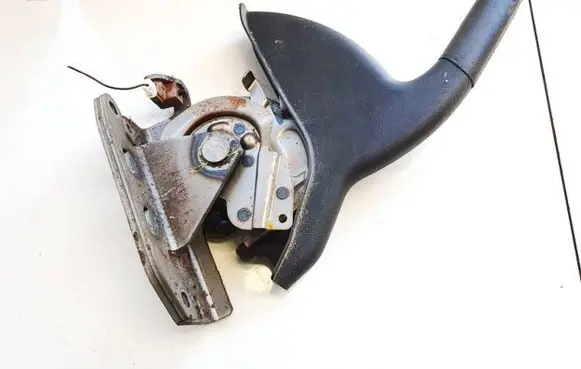 Handbrake/parking brake lever assembly
