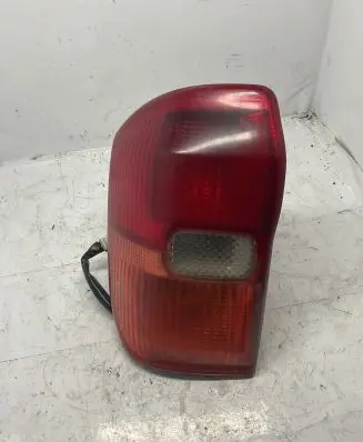 Toyota RAV 4 (XA20) Rear corner (parking) light 