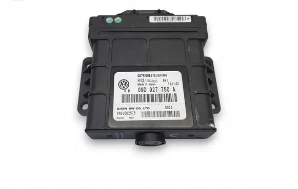 Volkswagen Touareg I Gearbox control unit/module 09D927750A