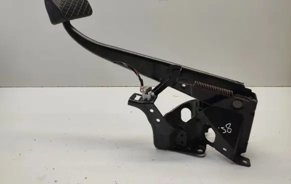 Mercedes-Benz Vito Viano W447 Brake pedal A4472900101 A1232910082