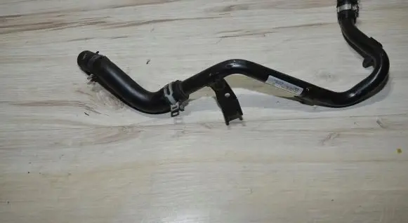 Citroen C5 Engine coolant pipe/hose 9U3Q6C661BB