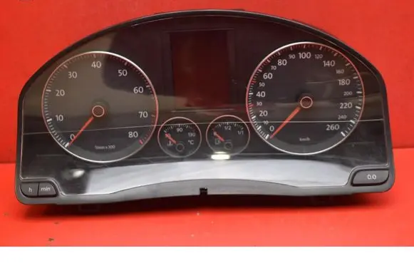 Volkswagen Golf V Speedometer (instrument cluster) 1K0920874A