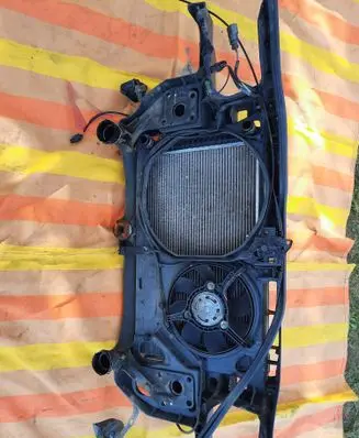Volkswagen PASSAT B5.5 Radiator support slam panel 3B0805594