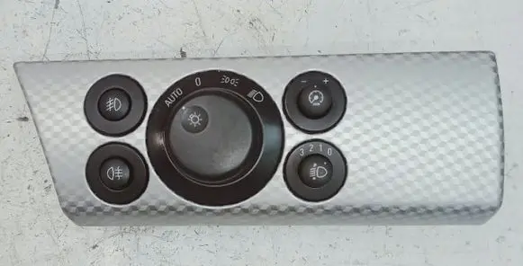 Opel Astra H Light switch GM13100124