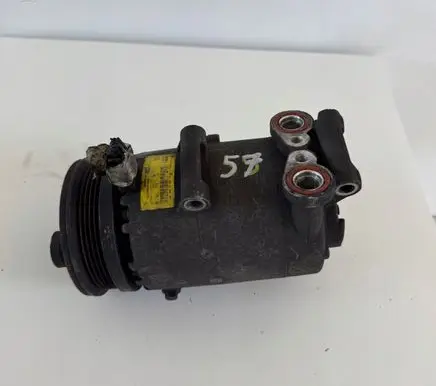 Ford C-MAX II Air conditioning (A/C) compressor (pump) 19D629