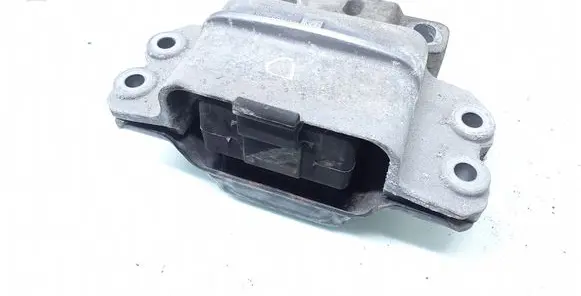 Volkswagen Golf V Engine mount bracket 1K0199555AC