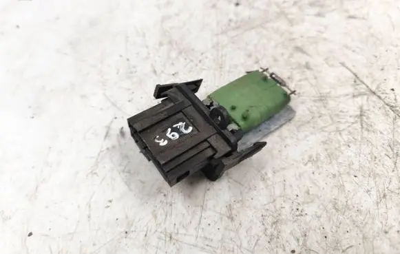 Seat Cordoba (6K) Heater blower motor/fan resistor 3131090055