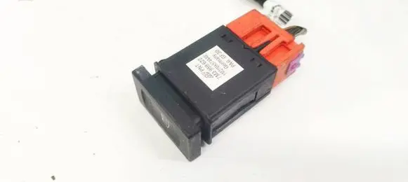 Volkswagen Sharan Windscreen/window heater switch 7M3959622 YM2118K574AAW
