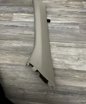Mercedes-Benz GL X164 (A) pillar trim A1646900726