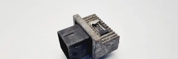 Citroen Xsara Picasso Glow plug pre-heat relay 9640469680