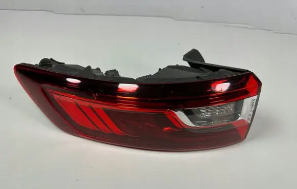 Renault Megane IV Rear/tail lights