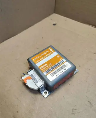 Audi A4 S4 B5 8D Airbag control unit/module 8A0959655C 0285001038