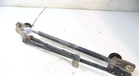 KIA Sportage Front wiper linkage 