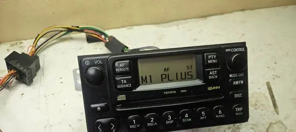 Toyota RAV 4 (XA20) Radio/CD/DVD/GPS head unit 8612042061 CQTT3070AA 58805