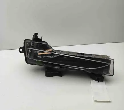 Tesla Model 3 Front fog light 107739600C