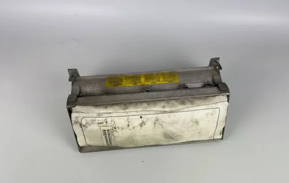 Mercedes-Benz S W220 Passenger airbag 2208601705 A2208601705