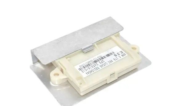 BMW 5 E39 Alarm control unit/module 65758376993 8376993 52010404A