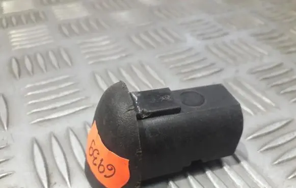 Renault Laguna II Loading door cover/cap 8200004748