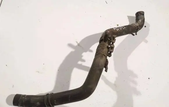 Subaru Forester SG Engine coolant pipe/hose