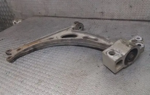 Seat Altea XL Front lower control arm/wishbone